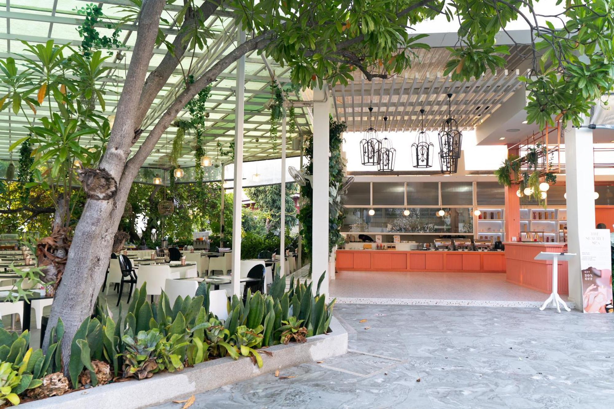 Hotel The Sea Cret HHQ Exterior foto